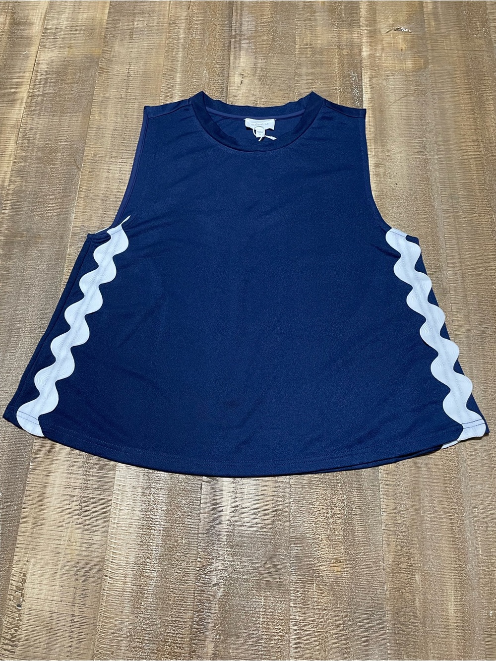 Anniewear Womens Navy Blue Sleeveless Tank Top with White Wave Trim NEW